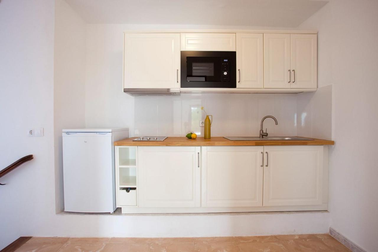 Apartamentos Cala Murada Tennis Bagian luar foto