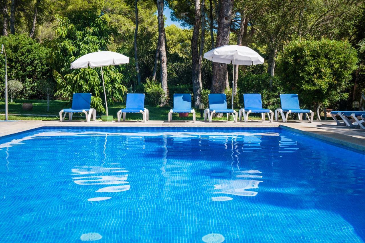 Apartamentos Cala Murada Tennis Bagian luar foto