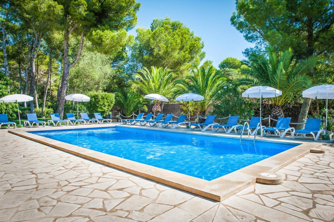Apartamentos Cala Murada Tennis Bagian luar foto