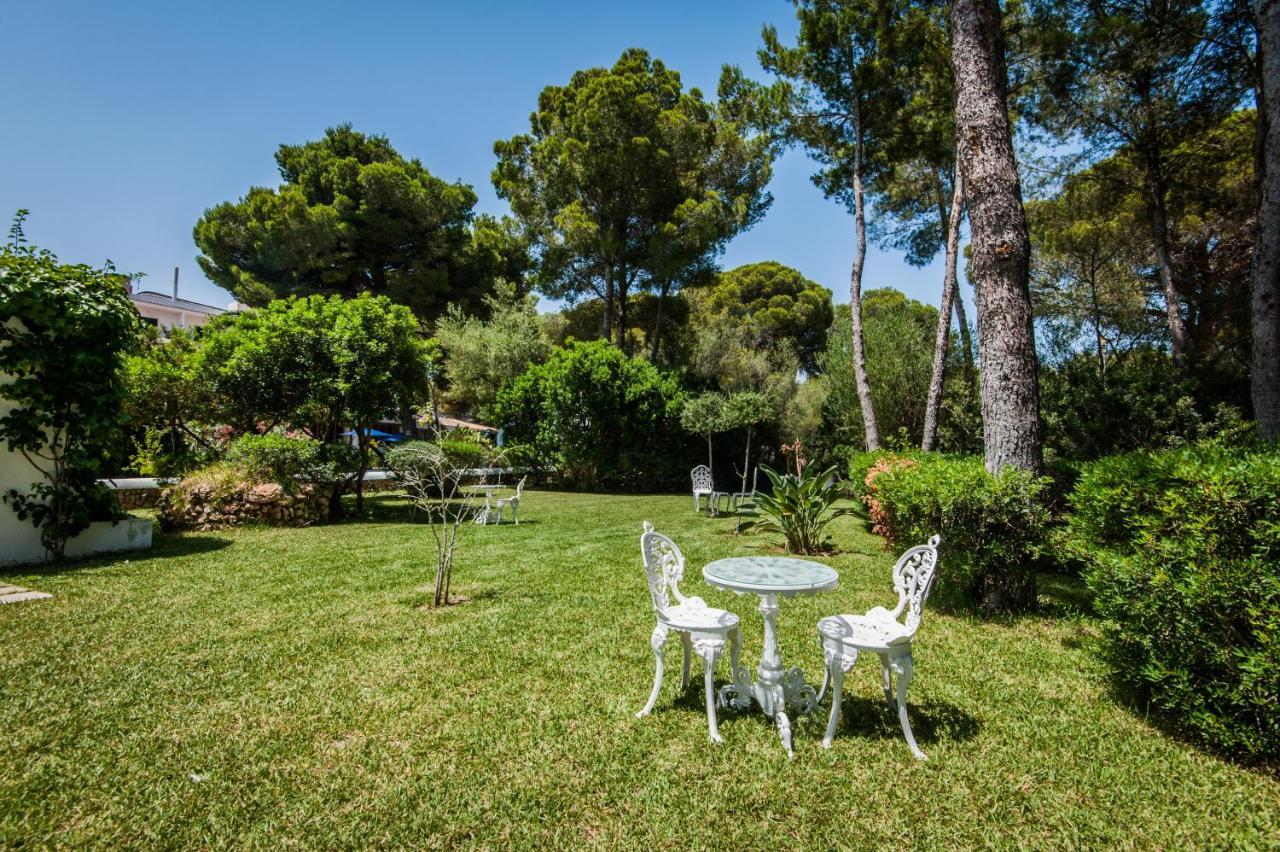 Apartamentos Cala Murada Tennis Bagian luar foto